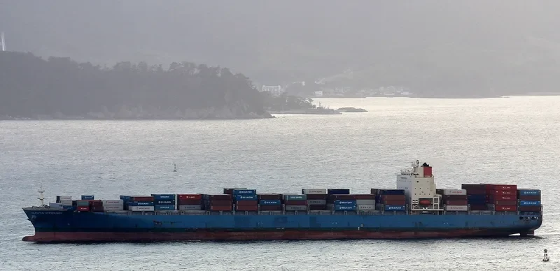 SEASPAN EFFICIENCY Container Ship IMO 9251365