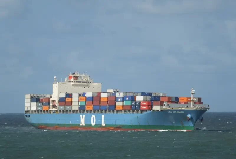 SEASPAN EFFICIENCY Container Ship IMO 9251365 photo 6