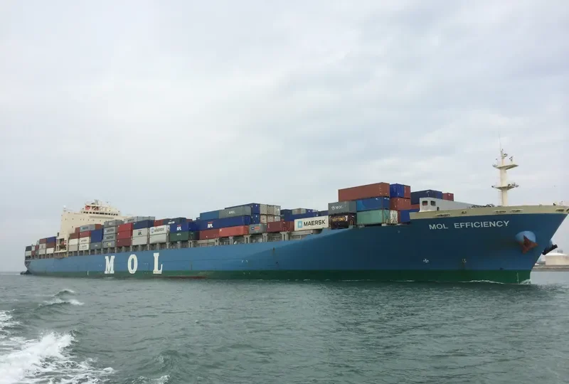 SEASPAN EFFICIENCY Container Ship IMO 9251365 photo 7