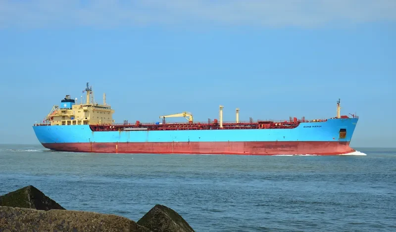 ROMOE MAERSK Tanker IMO 9251406 photo 7