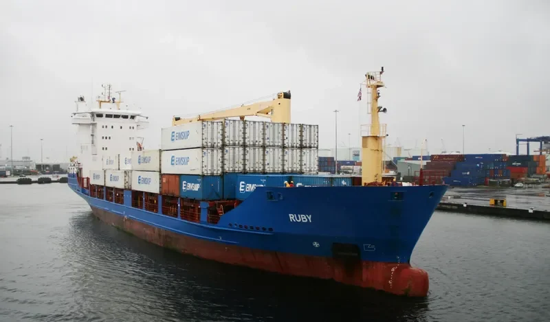 CRYSTAL VLADIVOSTOK Container Ship IMO 9251509 photo 31