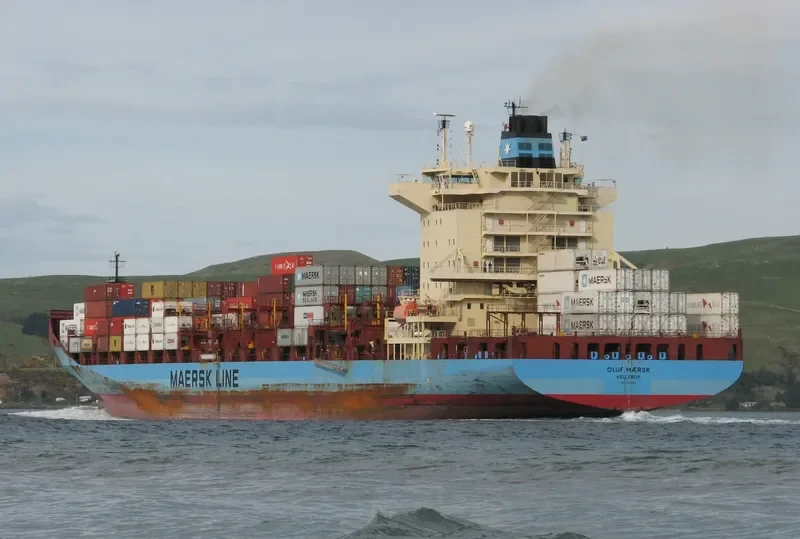 OLUF MAERSK Container Ship IMO 9251626 photo 4