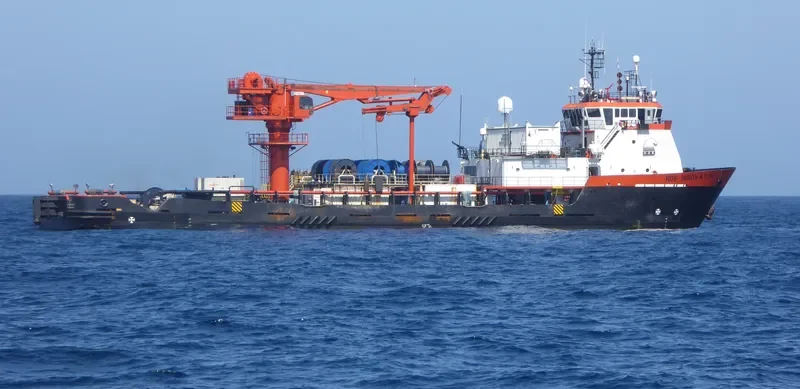 HOS INNOVATOR Offshore Vessel IMO 9251808 photo 4