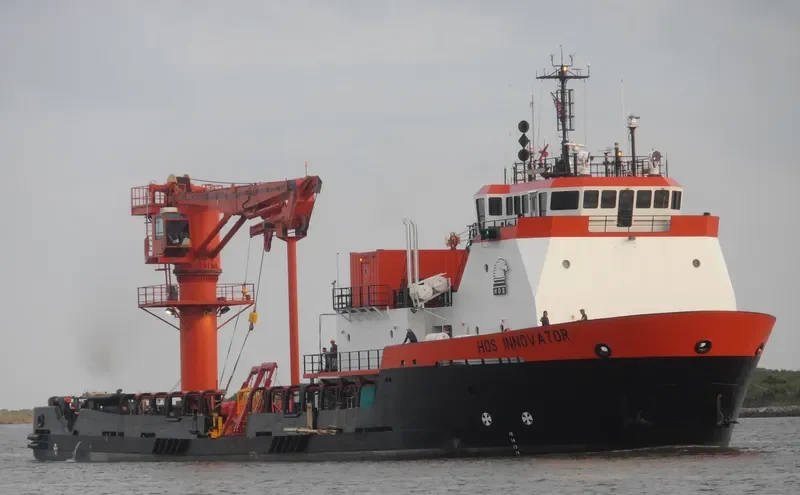 HOS INNOVATOR Offshore Vessel IMO 9251808 photo 6