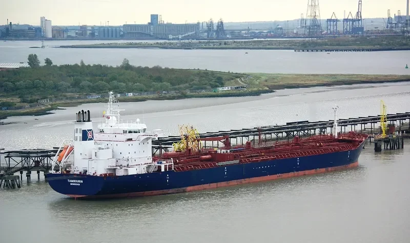 TETHIS 7 Tanker IMO 9251896 photo 2