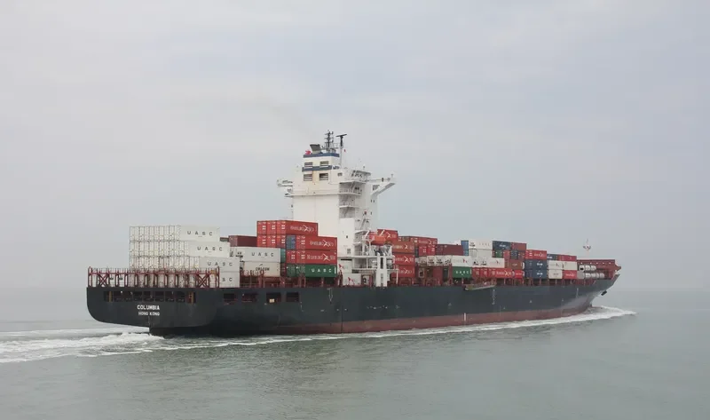 ZHONG LIANG XIN HUA YUAN Container Ship IMO 9252242 photo 5