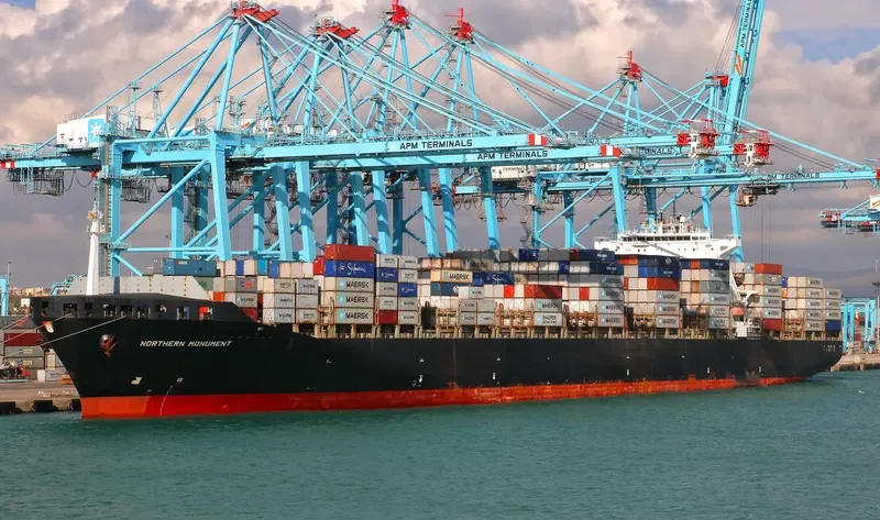 NORTHERN MONUMENT Container Ship IMO 9252577 photo 7