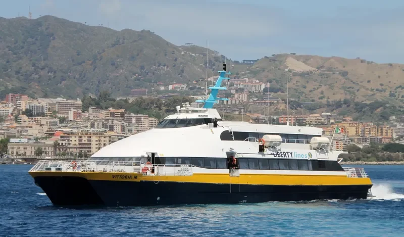 VITTORIA M Passenger Ship IMO 9252917 photo 5
