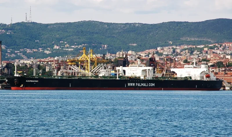 AZERBAIJAN Tanker IMO 9252979 photo 10