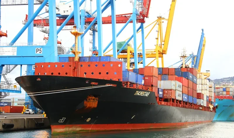 THORSTAR Container Ship IMO 9253002 photo 3