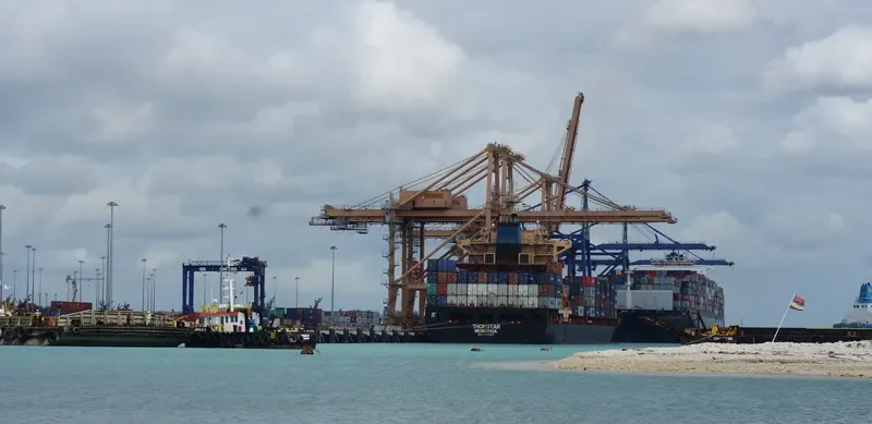 THORSTAR Container Ship IMO 9253002 photo 4
