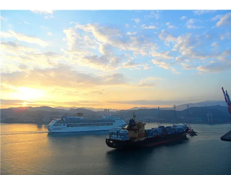 THORSTAR Container Ship IMO 9253002 photo 6