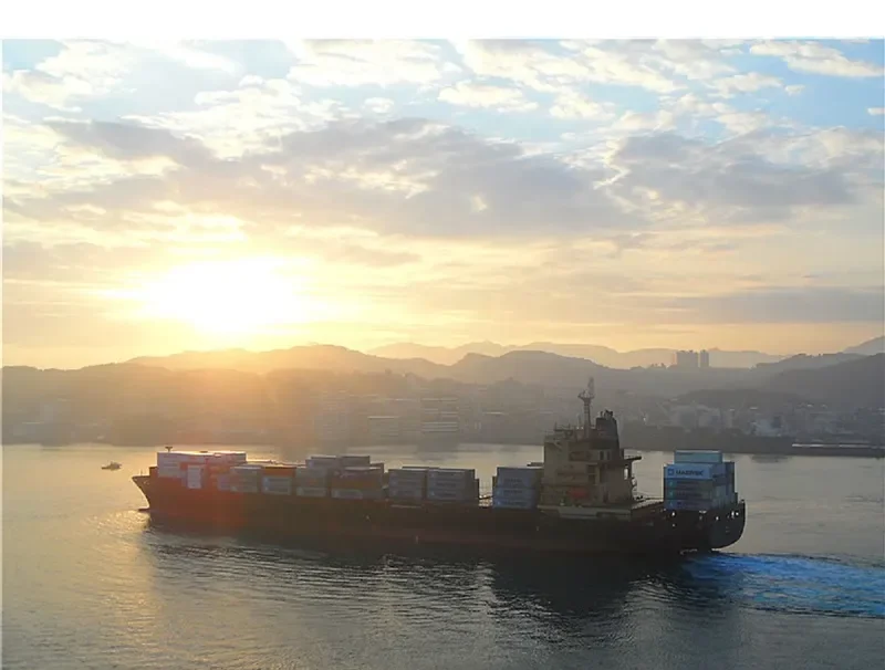 THORSTAR Container Ship IMO 9253002 photo 8