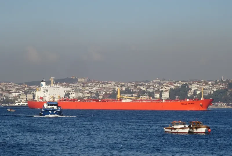 EAGLE TAMPA Tanker IMO 9253076 photo 2