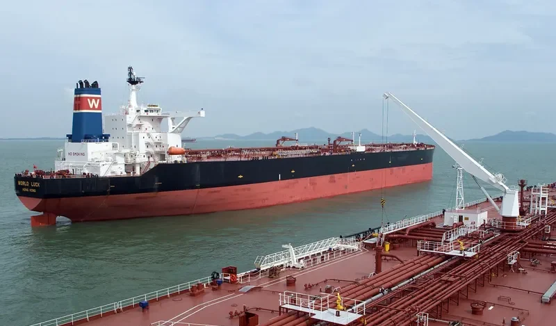 NAVE CELESTE Tanker IMO 9253117 photo 5