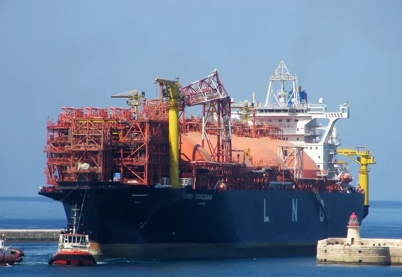 FSRU TOSCANA Tanker IMO 9253284 photo 10