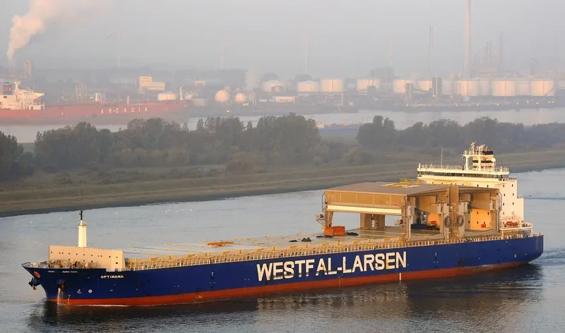 OPTIMANA Container Ship IMO 9253856 photo 3