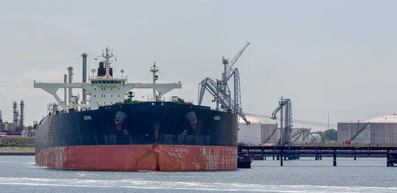 GENA Tanker IMO 9254082 photo 2