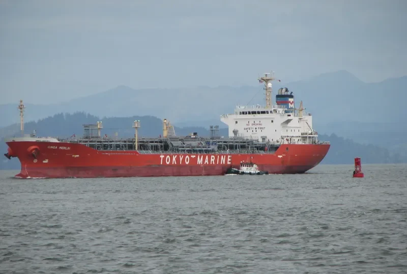 GINGA MERLIN Tanker IMO 9254252 photo 10