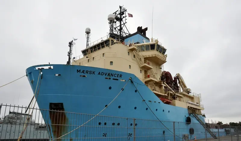 MAERSK ADVANCER Offshore Vessel IMO 9254381 photo 2