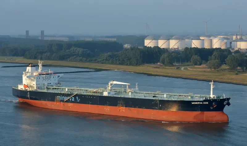 MINERVA ZOE Tanker IMO 9255684 photo 5