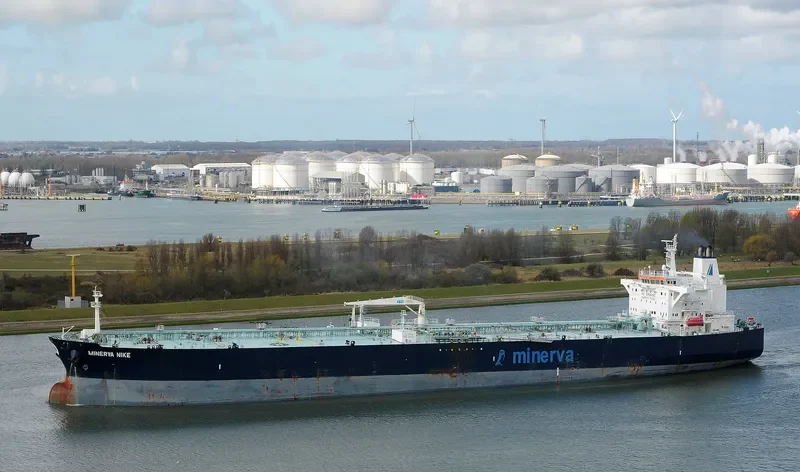 MINERVA NIKE Tanker IMO 9255696 photo 2
