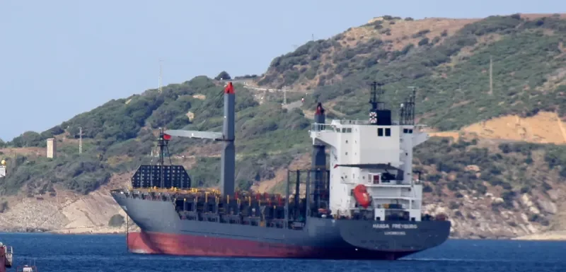 HANSA FREYBURG Container Ship IMO 9256389 photo 10