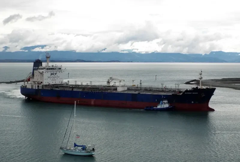 COURAGE Tanker IMO 9256925 photo 10
