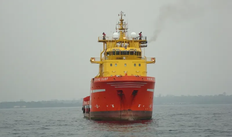 VIKING SURF Offshore Vessel IMO 9257606 photo 9