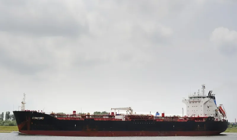 AGNES VICTORY Tanker IMO 9258600 photo 7