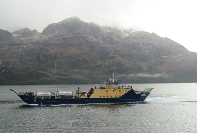 JULIETA S Ro-Ro IMO 9258662 photo 10