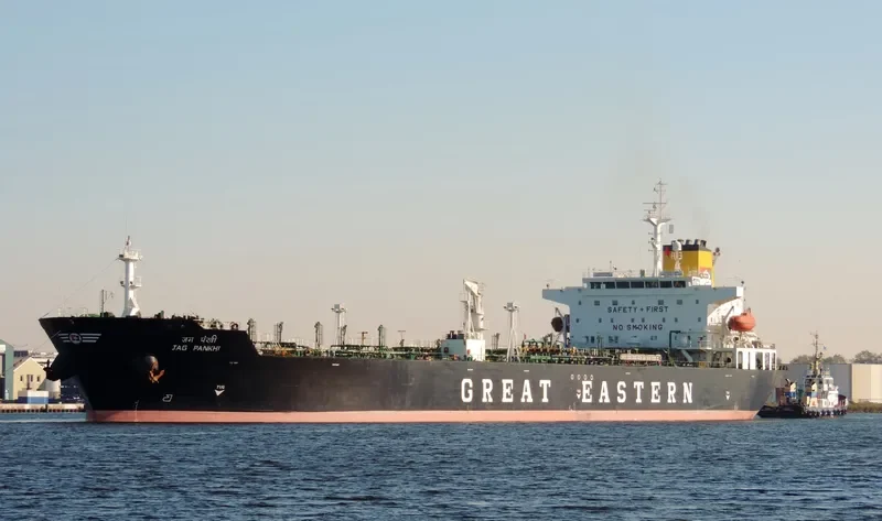 JAG PANKHI Tanker IMO 9258686 photo 10