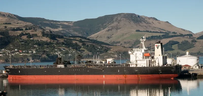 SANMAR SONGBIRD Tanker IMO 9259264 photo 6