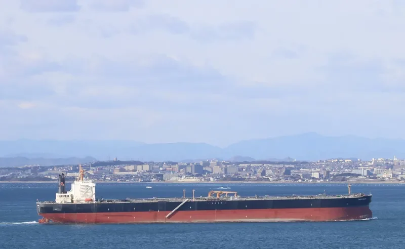 BREEZE V Tanker IMO 9259355 photo 6