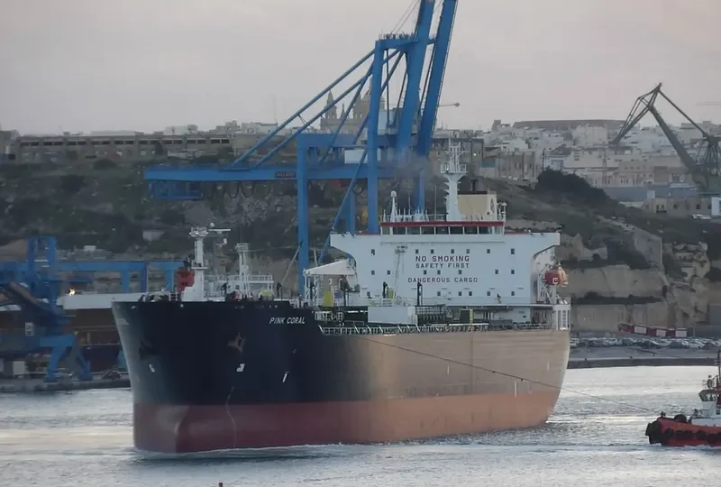 PINK CORAL Tanker IMO 9259898 photo 4