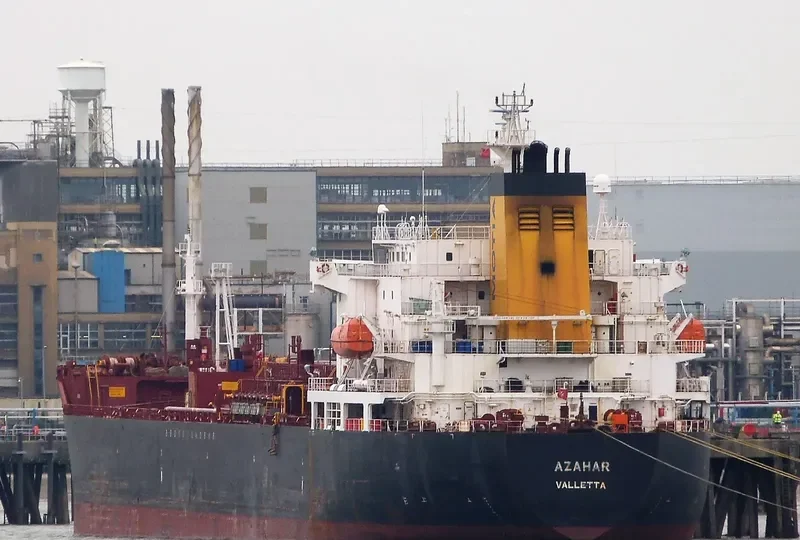 AZAHAR Tanker IMO 9259915 photo 7