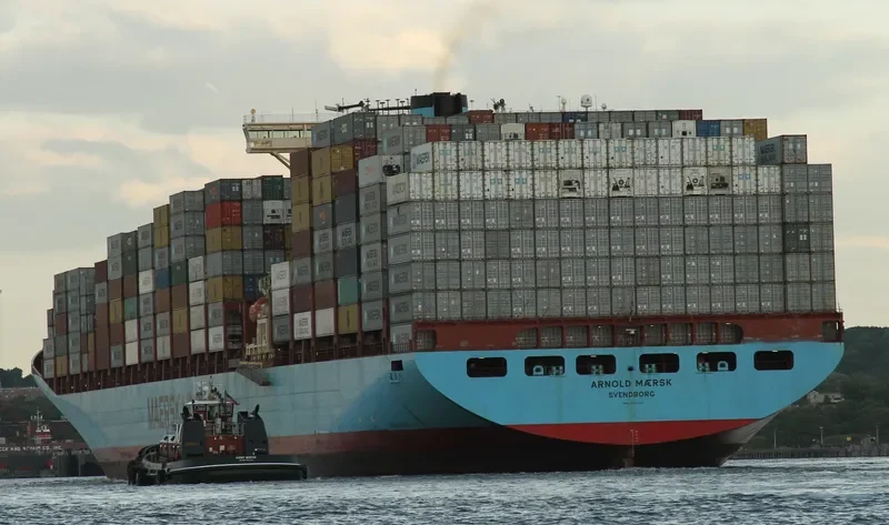 ARNOLD MAERSK Container Ship IMO 9260433 photo 14