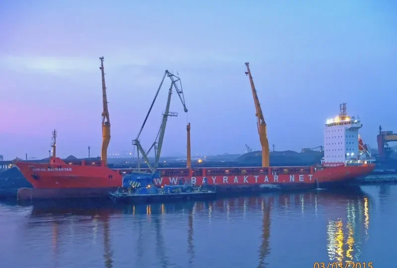 BURAK BAYRAKTAR Container Ship IMO 9260536 photo 5