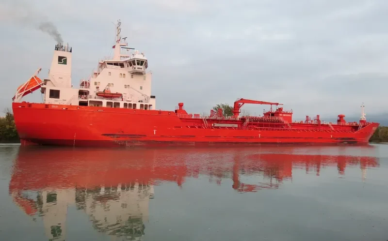 STEN IDUN Tanker IMO 9261102 photo 8