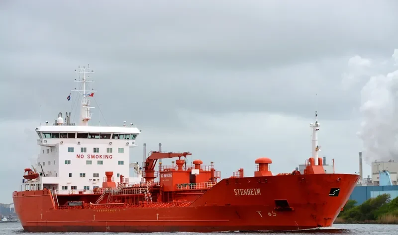 STENHEIM Tanker IMO 9261114 photo 2