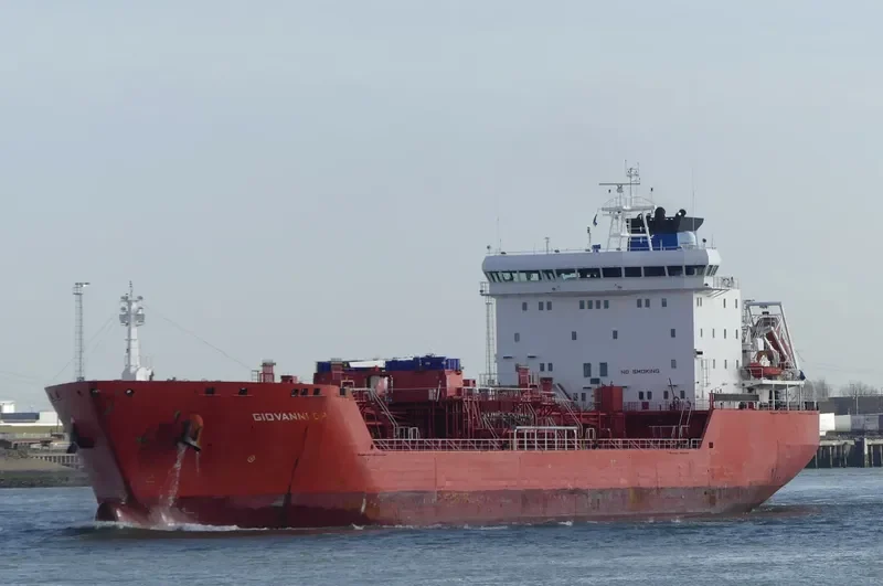 GIOVANNI DP Tanker IMO 9261516 photo 8