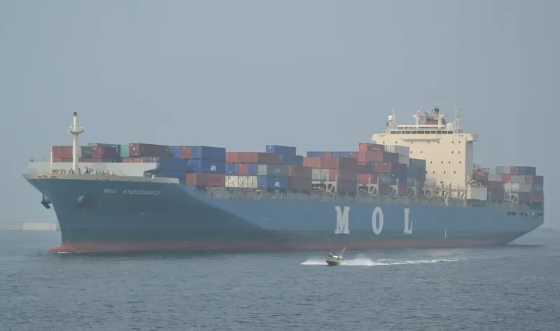 AL ENDURANCE Container Ship IMO 9261736 photo 6