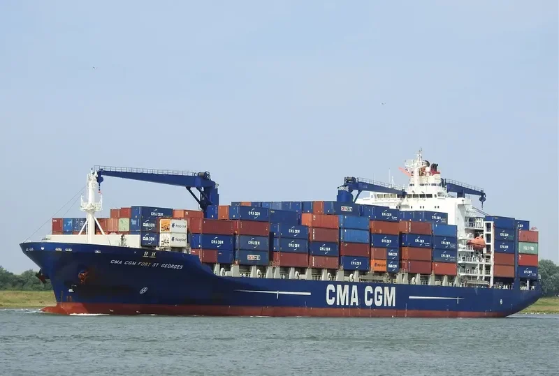 CMA CGM FORT ST GEORGES Container Ship IMO 9261918 photo 3