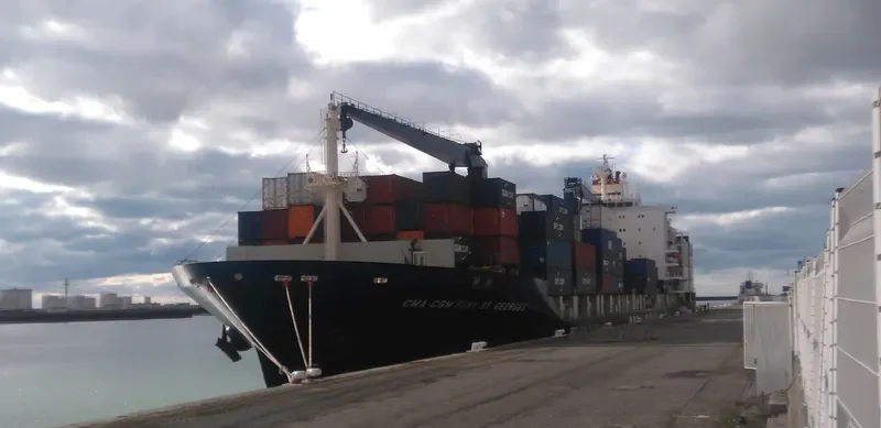 CMA CGM FORT ST GEORGES Container Ship IMO 9261918 photo 9