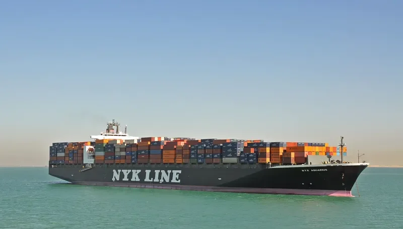 MSC AQUARIUS Container Ship IMO 9262704 photo 2