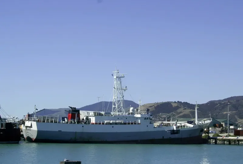 ANTARCTIC CHIEFTAIN General Cargo IMO 9262833 photo 9