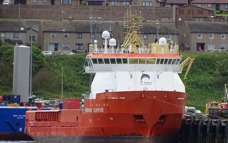 NORMAND FLIPPER Offshore Vessel IMO 9263631 photo 2