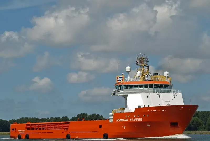 NORMAND FLIPPER Offshore Vessel IMO 9263631 photo 4
