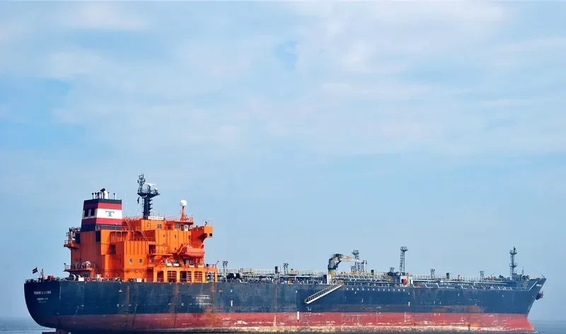 TORM CARINA Tanker IMO 9263708 photo 8