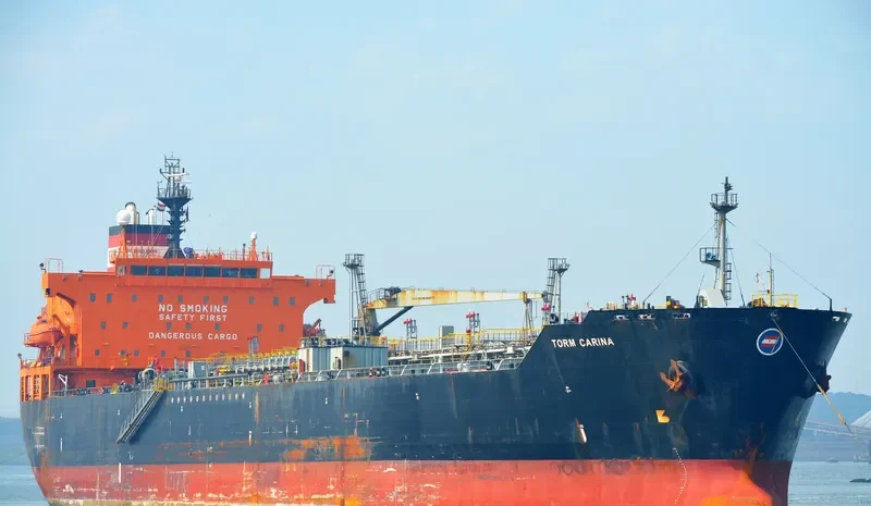 TORM CARINA Tanker IMO 9263708 photo 9